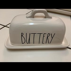 Rae Dunn butter dish